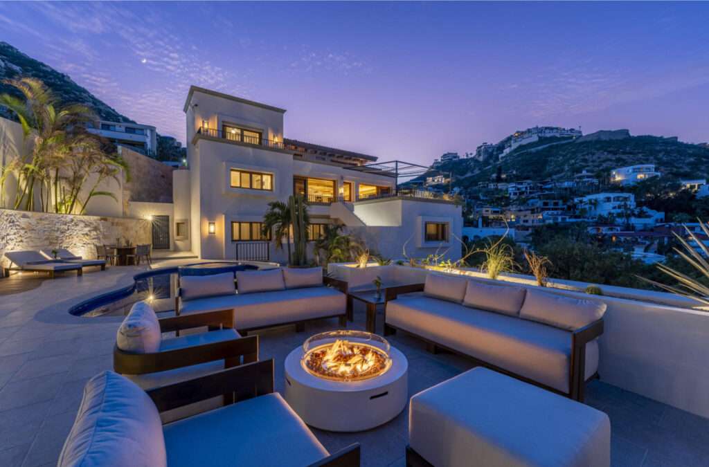Cabo Luxury Pedregal Csl Casa LA PIÑATA A luxury villa located in the exclusive Pedregal Cabo San Lucas. Perfect as a private residence or a high-end vacation rental, this villa offers an exceptional combination of comfort, style, privacy, and location.The villa features 8 bedrooms including a service room (as an independent apartment suite), 8.5 bathrooms, and 13 beds.Fully furnished and equipped with top-quality finishes, providing a turnkey experience.Every detail has been thoughtfully crafted to create an exceptional space for family gatherings and entertaining. The expansive terrace includes a great swimming pool, 2 jacuzzi, bar, 2 BBQ station, 2 fire pits, and multiple lounge areas, to enjoy the very best of Cabo living The interiors feature cozy and elegant living spaces, including a inside bar, games room, media room and impeccable design in every corner Fully furnished and equipped, representing an outstanding opportunity. With its exceptional design, amenities, and location, this villa embodies the best of the Baja lifestyle – 125 Camino del Mar, Cabo San Lucas, BS