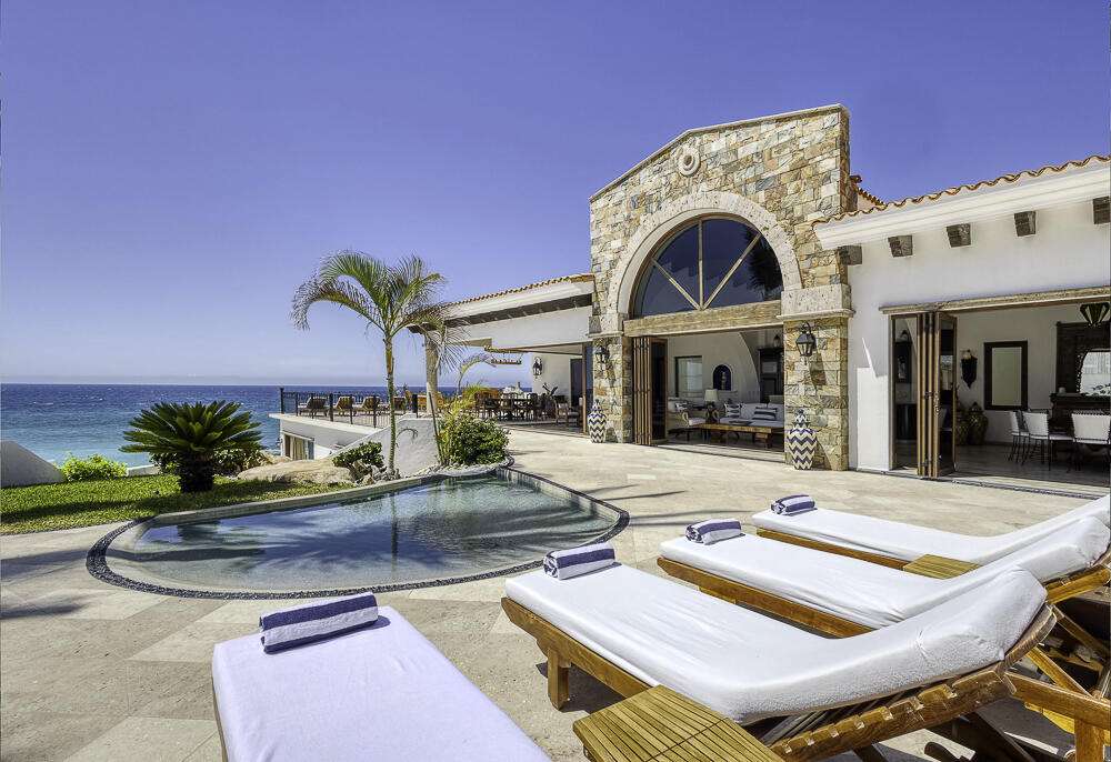 Cabo Luxury El Tule-Inland:General Pre-construction residence in Rancho Los Tules, Los Cabos. Features 4 bedrooms, each with a full bathroom and walk-in closet, offering privacy and comfort. Enjoy ocean – 3 Demasias de la Laguna, San Jose del Cabo, BS
