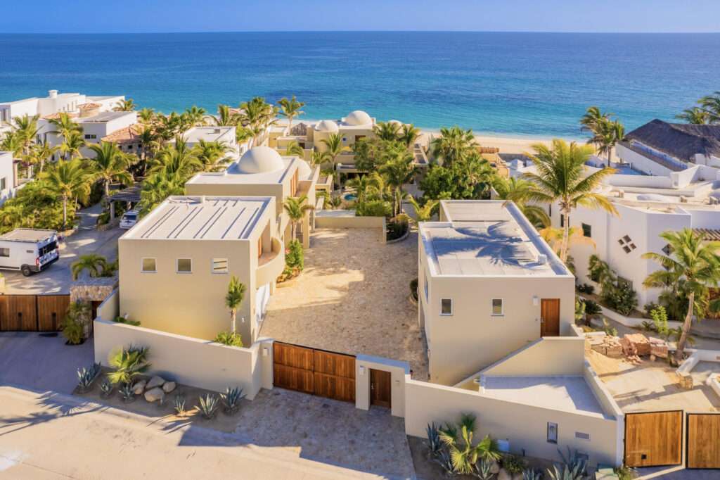 Cabo Luxury Oasis Palmilla With Villa Lunara, timeless design meets the grand dame of beach resorts in Palmilla, Los Cabos, Mexico. Artigas Arquitectos have partnered with Arch Developers to create Villa Lunara, an exceptional residence that reflects the influence of 80- – Beachfront Villa 7, La Laguna, San Jose del Cabo, BS