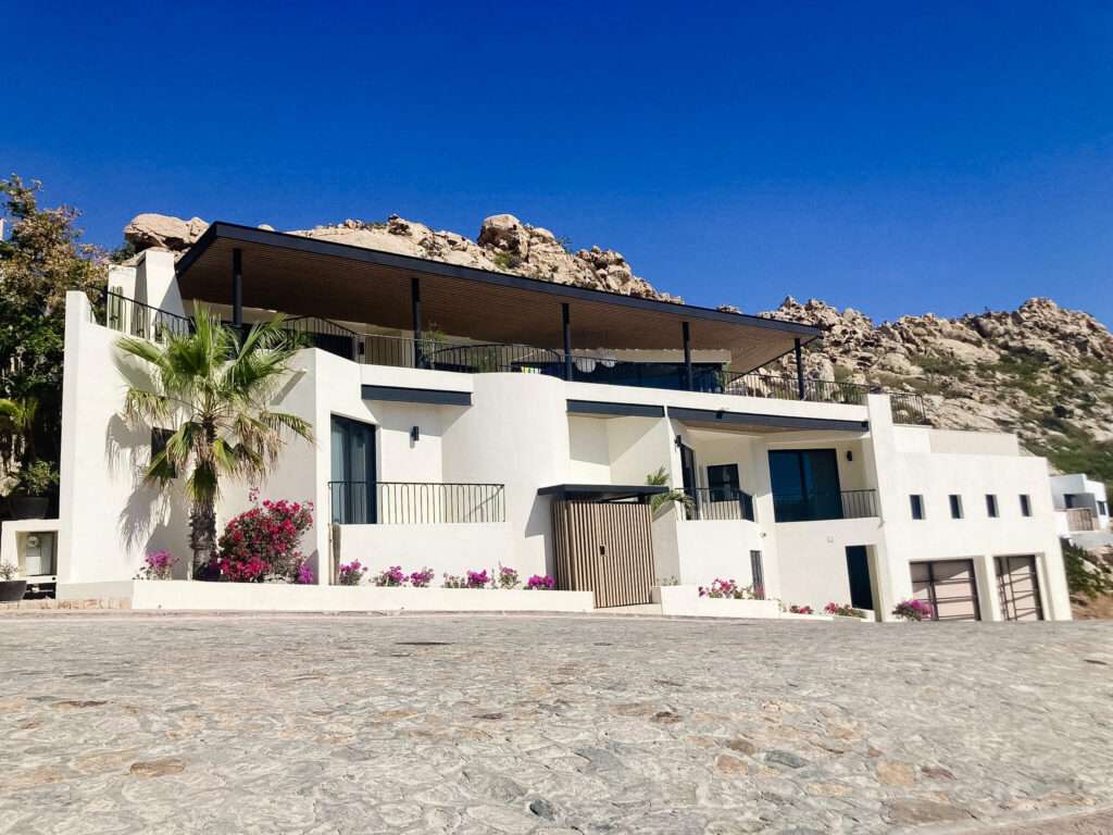 Cabo Luxury Fundadores Villa Piedra - Fundadores, Puerto Los Cabos, blends modern and traditional design with unobstructed ocean for sale