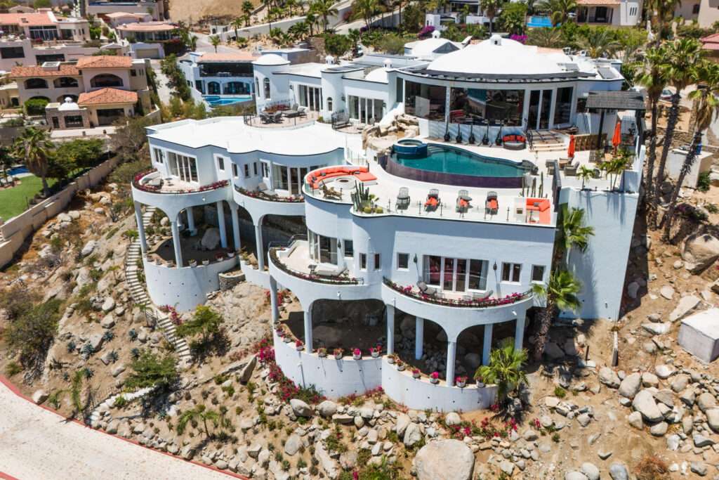 Cabo Luxury Rolling Hills **Casa Canuck** is a custom residence located at the highest point of **Rolling Hills, Pacific, Los Cabos**, offering exceptional privacy and **360-degree panoramic – Camino Del Pacífico L9 / Mz 2, Cabo San Lucas, BS