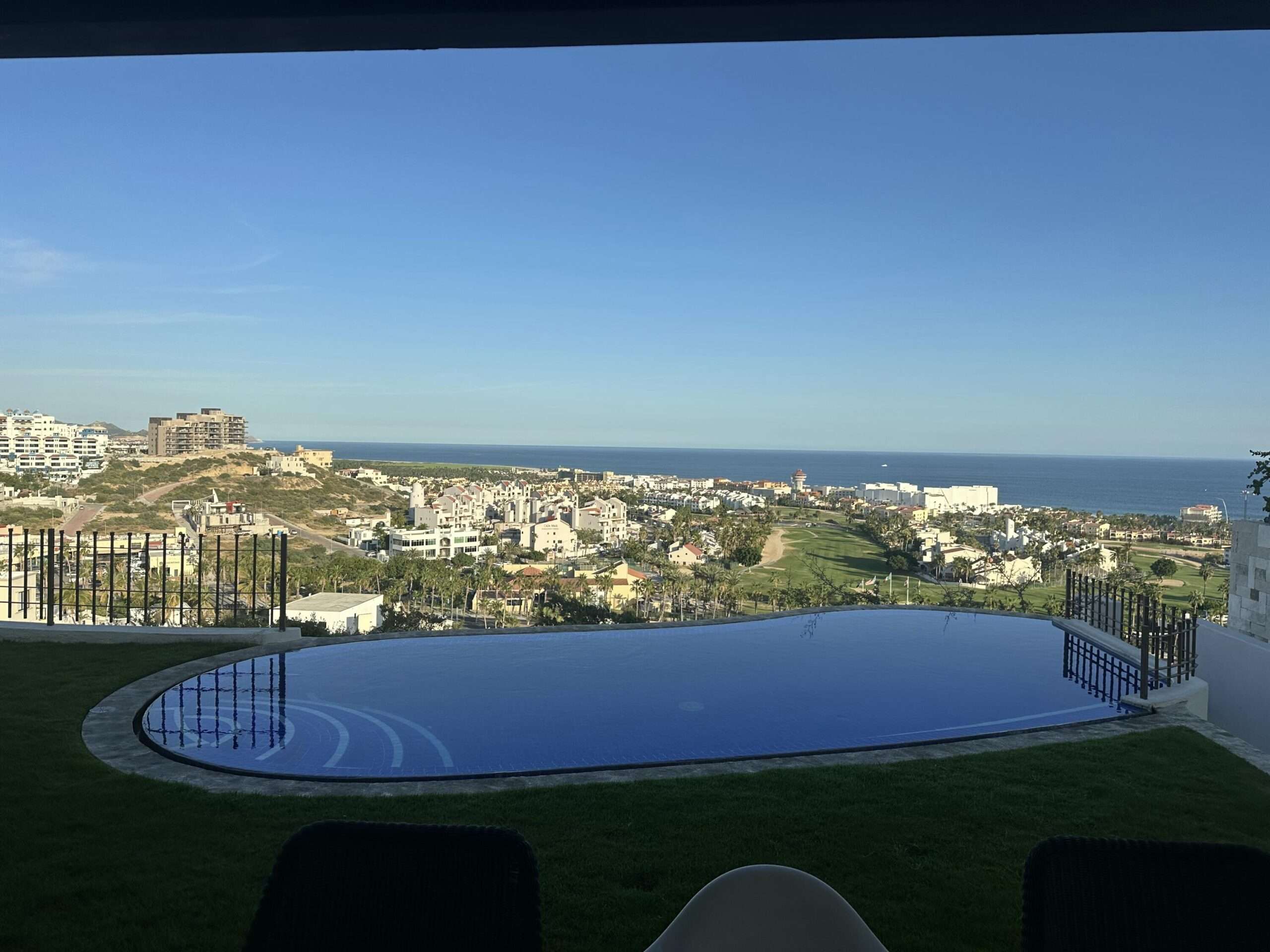 Cabo Luxury Migrino-Gen Pacific Eco-Luxury Sanctuary | Cabo San LucasA rare sanctuary on the Pacific side of Cabo, just 15 minutes from the city yet immersed in total privacy and untouched nature. Designed as a low-density retreat, this estate offers a unique lifestyle where ocean sunsets, mountain for sale