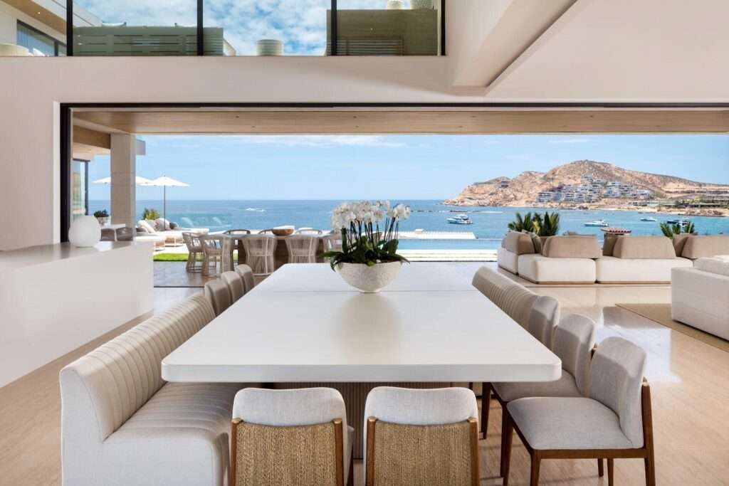 Cabo Luxury Chileno Bay Chileno Point 106 offers a rare opportunity to purchase a pristine turn key estate property in the most desired location at the exclusive Chileno Bay Golf and Beach Club. This one – Chileno Point 106, Cabo Corridor, Cabo Corridor, BS