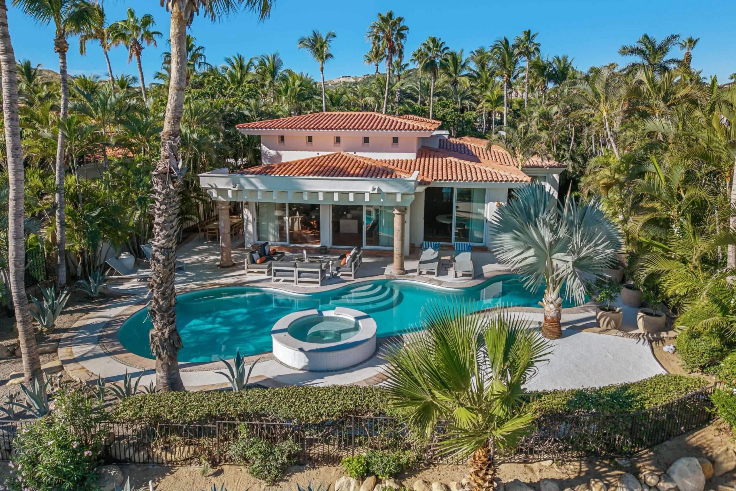 Cabo Luxury Oceano Alta Originally built as the Oceanos Altas model home, this beautifully updated residence is ideally situated on a rare 10,000 sq ft lot with ''forever – 35 Diamante, Pacific, BS
