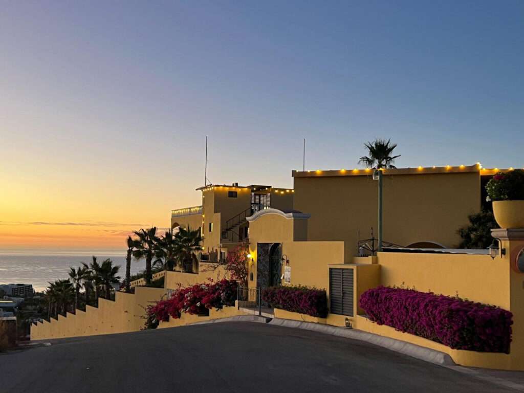 Cabo Luxury Golf Villas Explore this exceptional Golf Villa in Diamante, offering sweeping – 203 Casa Buenaventura, Cabo Corridor, BS