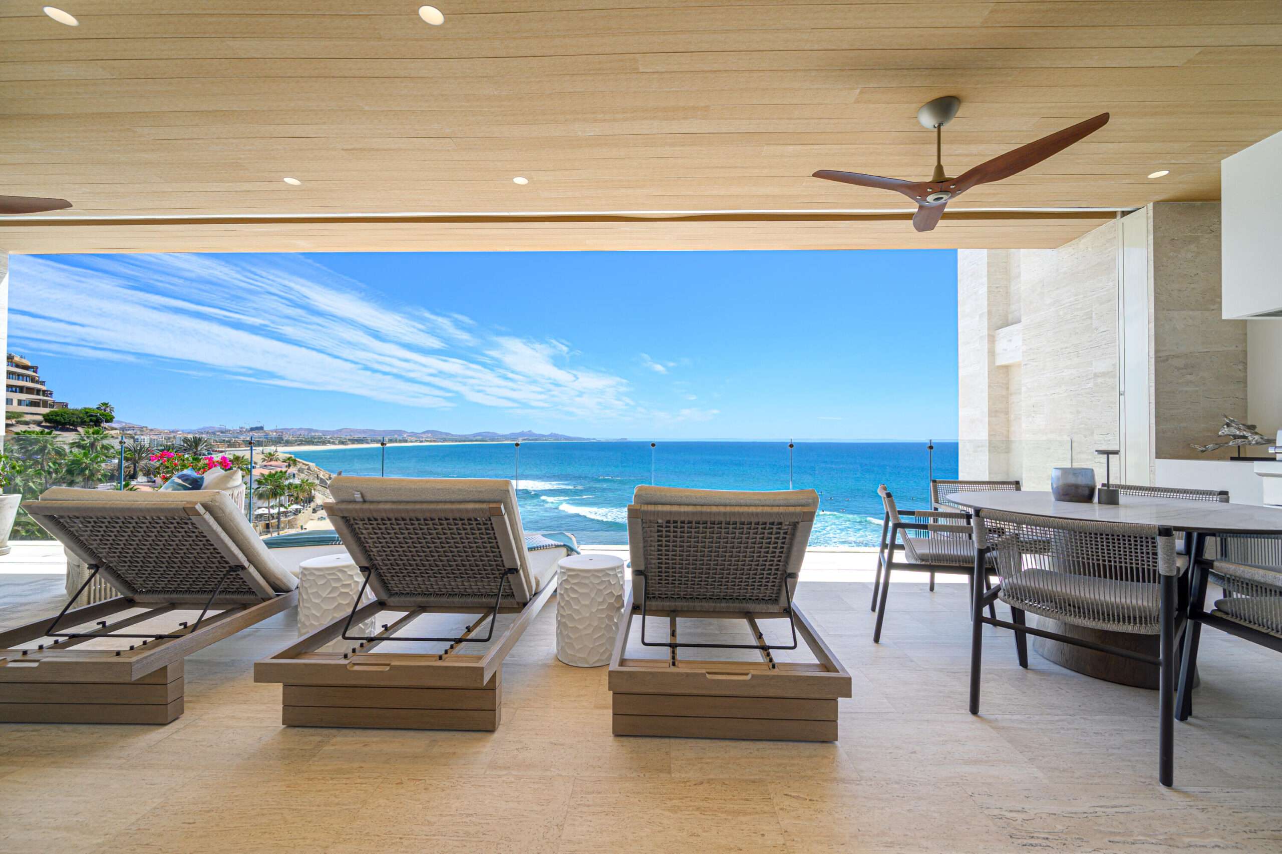 Cabo Luxury Section 28- Ocean Residences This luxury four-bedroom Ocean Residence offers an exceptional blend of comfort, elegance and breathtaking ocean – B-301 Querencia, San Jose Corridor, BS